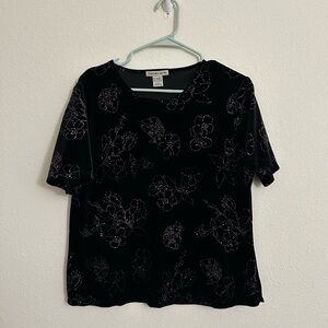 Notations Black Floral Short Sleeve Top